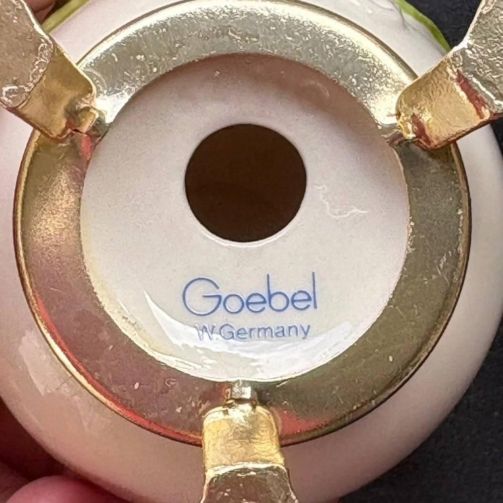 Goebel 1988 Eleventh Edition Annual Egg Bluebird West Germany Porcelain 51770
